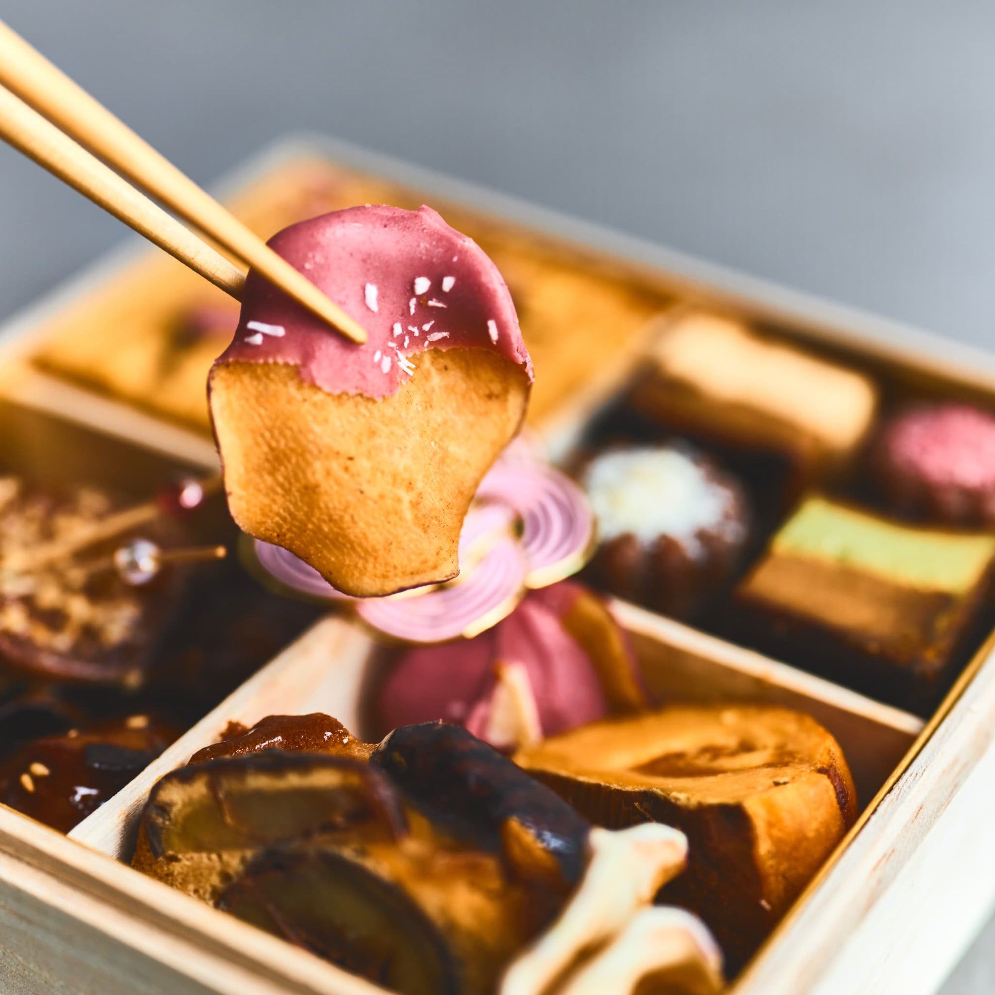 【予約受付中｜3月1日より順次発送】蜜芋尽くしのスイーツお重箱〜桜霞〜