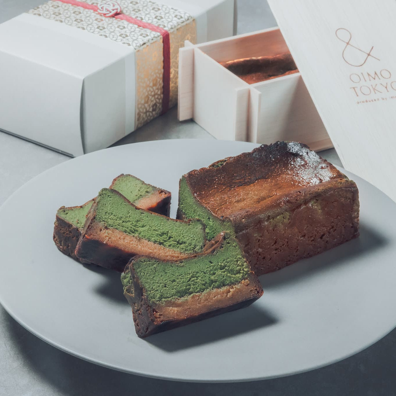 抹茶の蜜芋バスクチーズケーキ