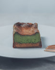抹茶の蜜芋バスクチーズケーキ